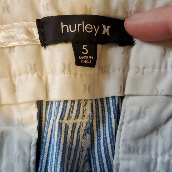 Pinstriped Hurley Shorts - Picture 4 of 5
